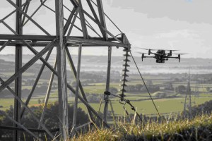 Ecosistema industrial y tecnológico de los drones. Seguridad integral y protección de infraestructuras críticas. Cumplimiento (2), por Manuel Sánchez Gómez-Merelo